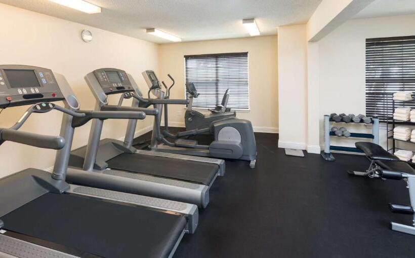 Отель Es Park 10