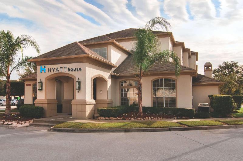 Отель Es Park 10