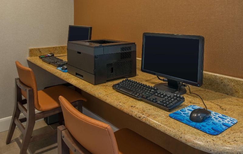 Отель Es Park 10