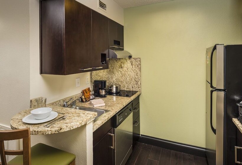 Отель Es Park 10