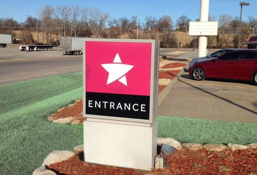 Magnuson Hotel Sand Springs – Tulsa West