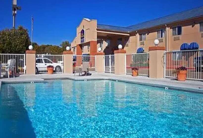 Magnuson Hotel Sand Springs – Tulsa West