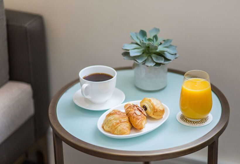 Mosaic Hotel Beverly Hills