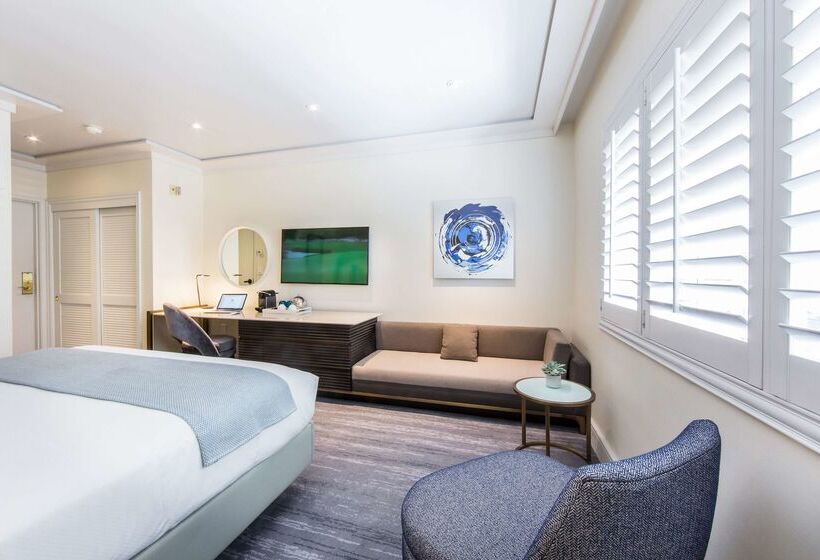 Mosaic Hotel Beverly Hills