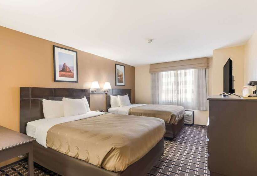 فندق Quality Inn