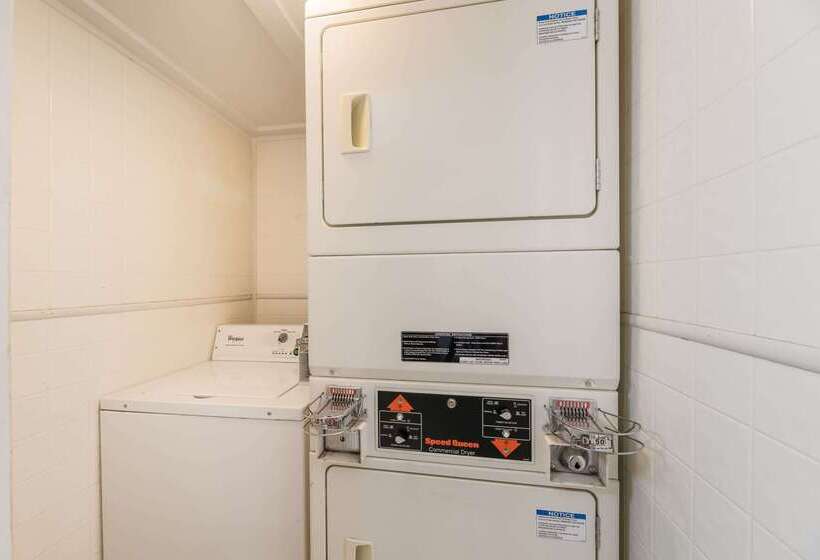 فندق Quality Inn