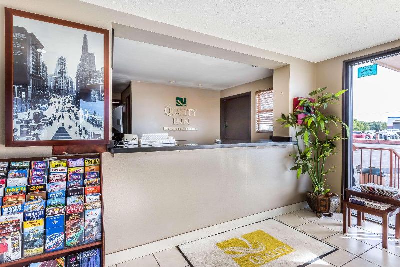 فندق Quality Inn