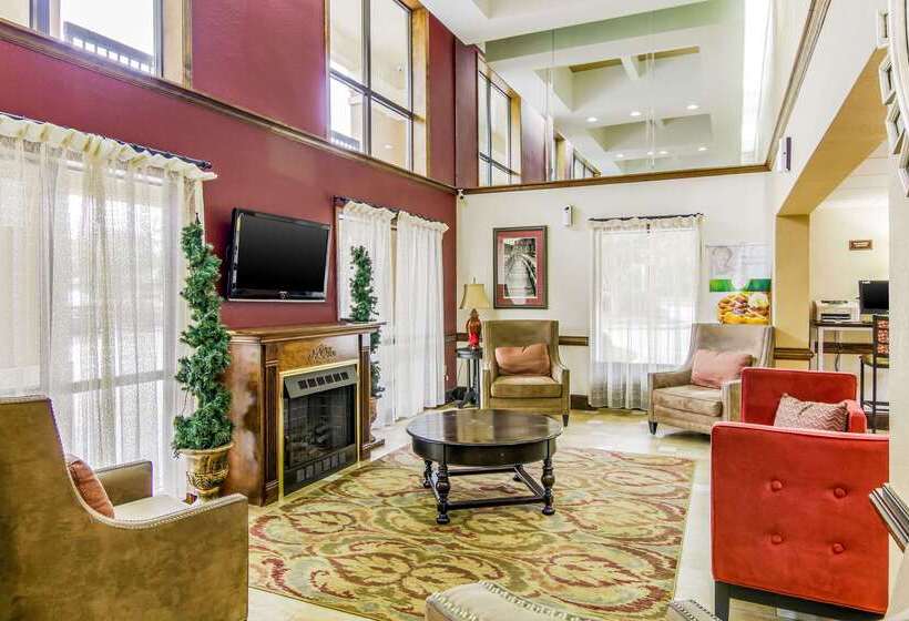 فندق Quality Inn