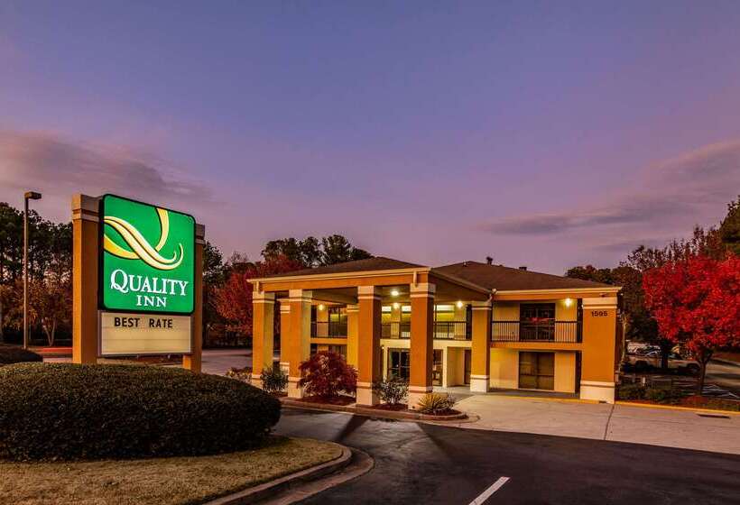 فندق Quality Inn