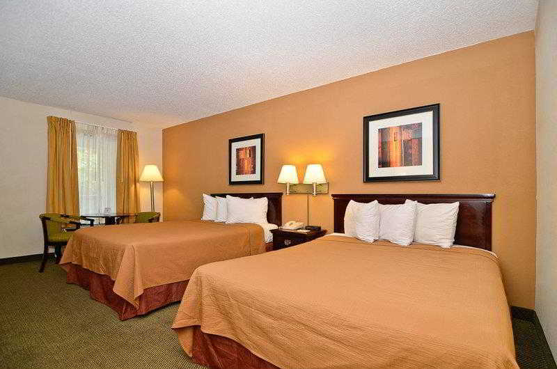 فندق Quality Inn