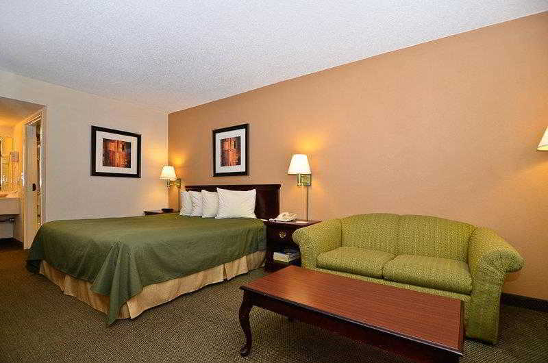 فندق Quality Inn