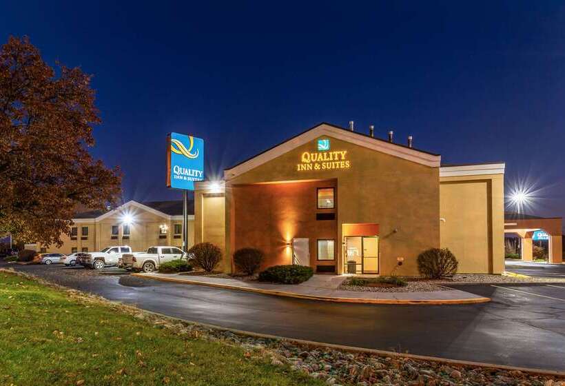 בית מלון כפרי Quality Inn & Suites Southport