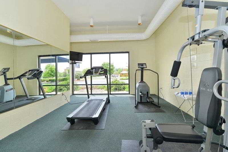 בית מלון כפרי Quality Inn & Suites Southport