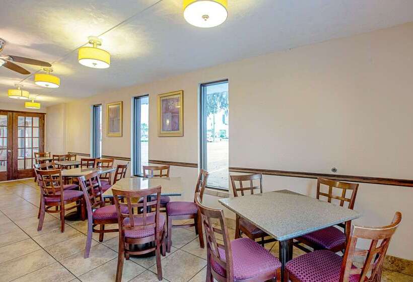 فندق Quality Inn & Suites Live Oak I10 Exit 283