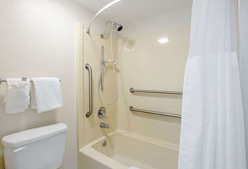 فندق Quality Inn & Suites Live Oak I10 Exit 283