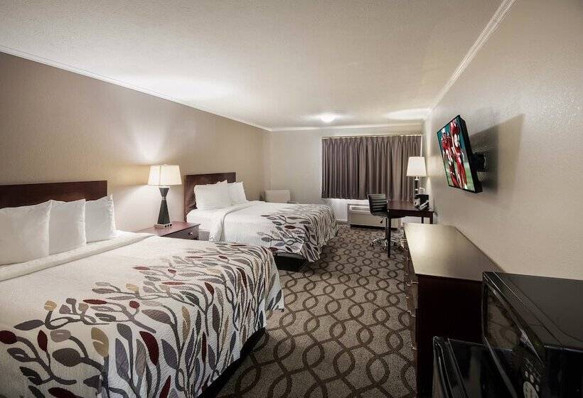 هتل Red Roof Inn & Suites Lexington   Hamburg