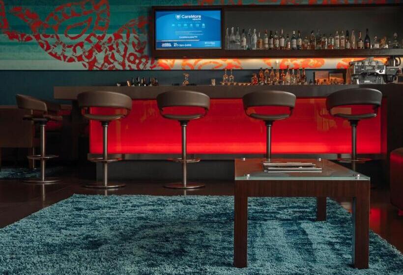 هتل Sirtaj   Beverly Hills