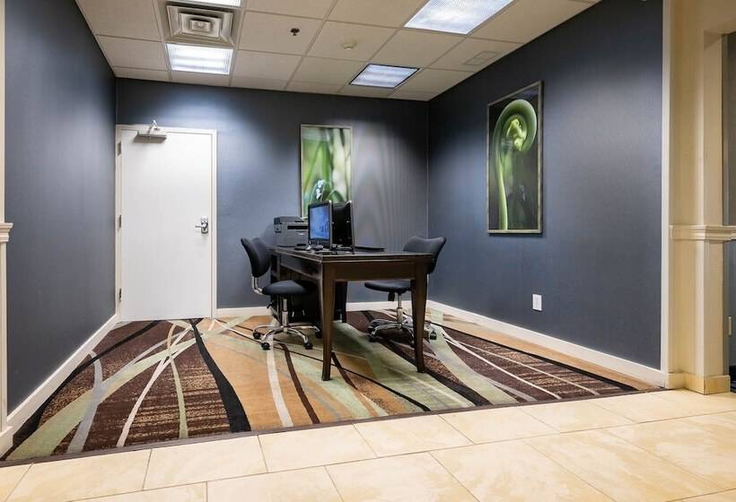 酒店 Summerplace Inn