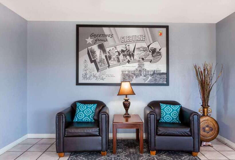 فندق Super 8 By Wyndham Cleburne