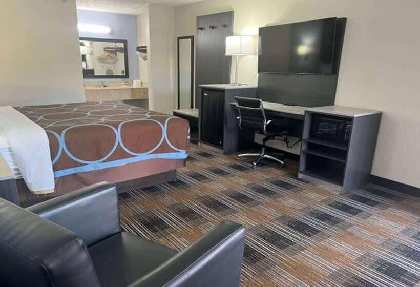 Отель Super 8 By Wyndham Covington