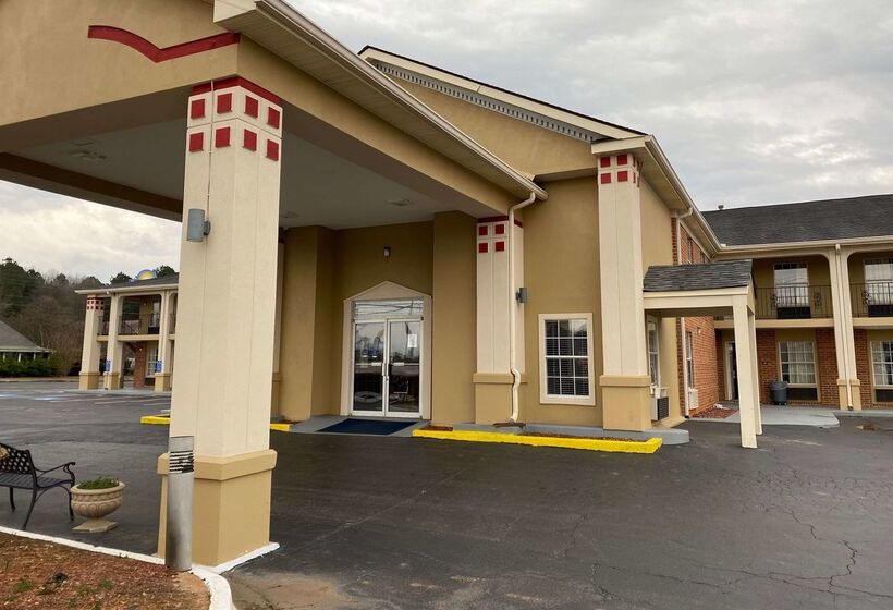 Отель Super 8 By Wyndham Covington