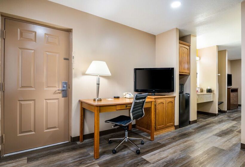 Surestay Plus Hotel By Best Western Poteau