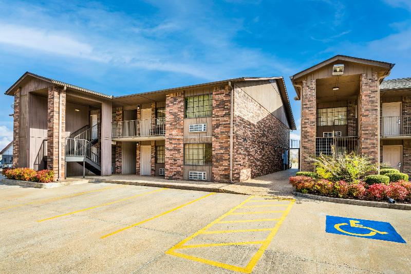Surestay Plus Hotel By Best Western Poteau