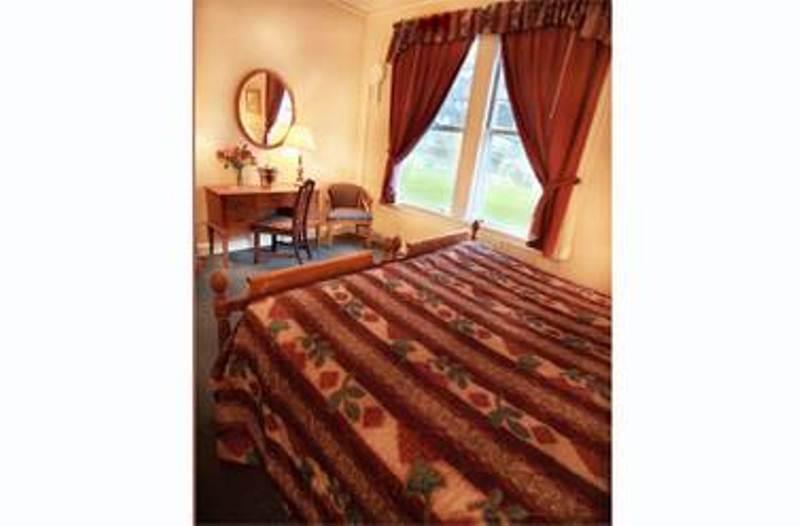 בית מלון כפרי The Bethel Resort & Suites