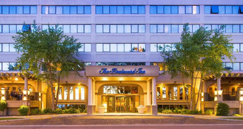 בית מלון כפרי The Boulevard Inn & Bistro