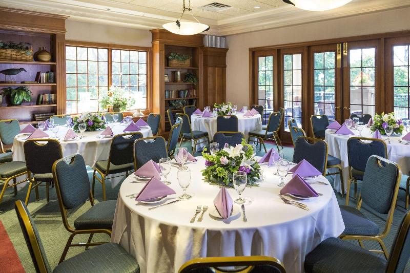 בית מלון כפרי The Boulevard Inn & Bistro