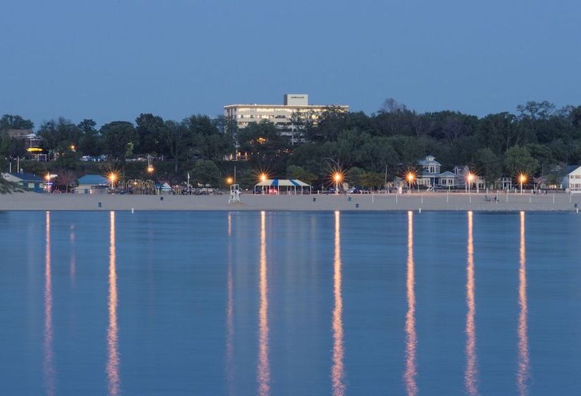 בית מלון כפרי The Boulevard Inn & Bistro