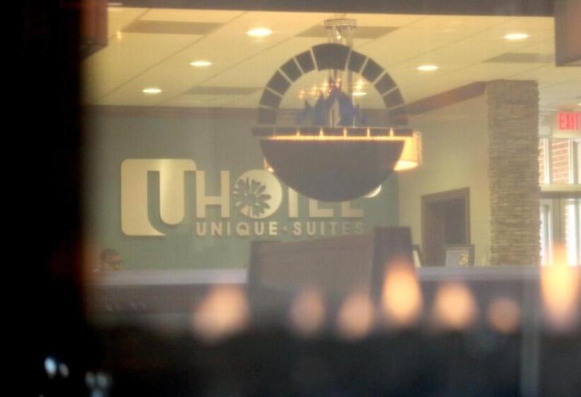 ホテル Unique Suites