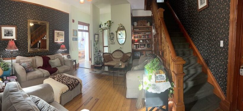 Bed and Breakfast El Cuervo Abq