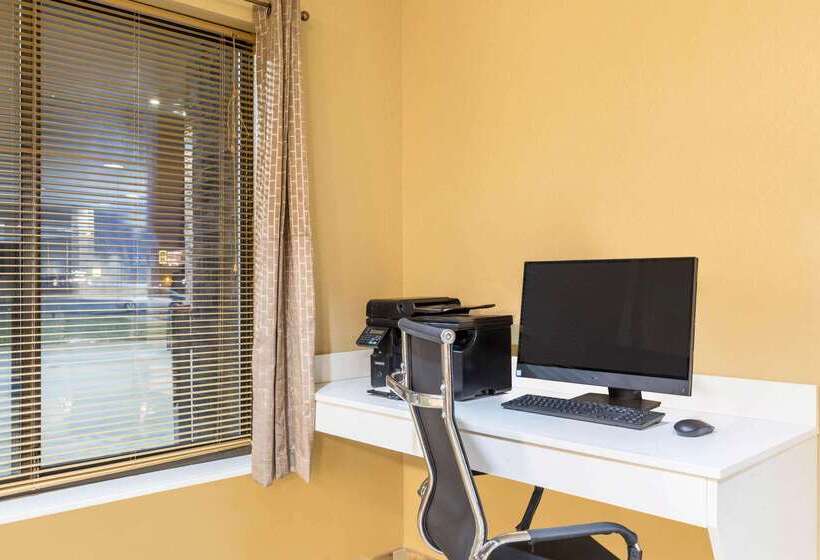 فندق على الطريق Americinn By Wyndham Prairie Du Chien