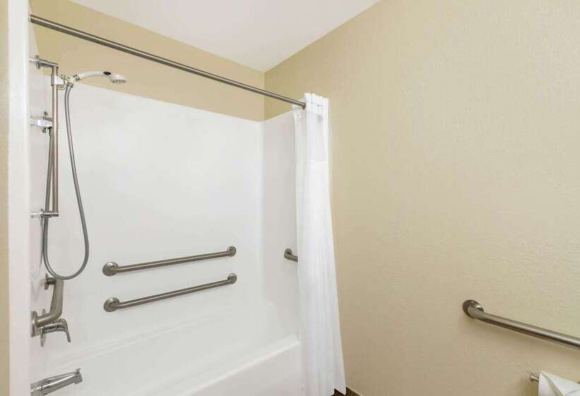 فندق على الطريق Americinn By Wyndham Prairie Du Chien