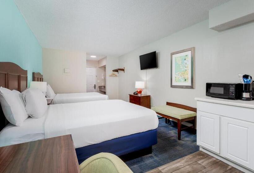 فندق على الطريق Bikini Beach Resort