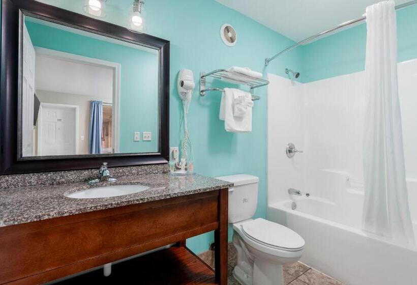 فندق على الطريق Bikini Beach Resort