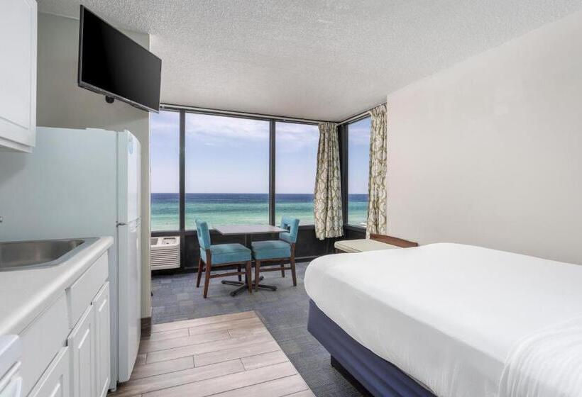 فندق على الطريق Bikini Beach Resort