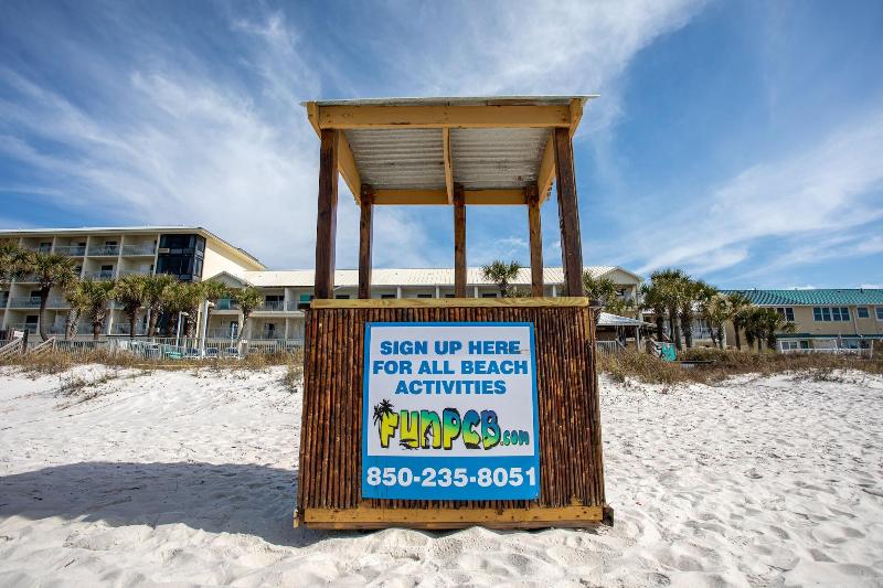 فندق على الطريق Bikini Beach Resort