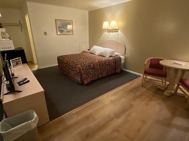 فندق على الطريق Birchwood Inn