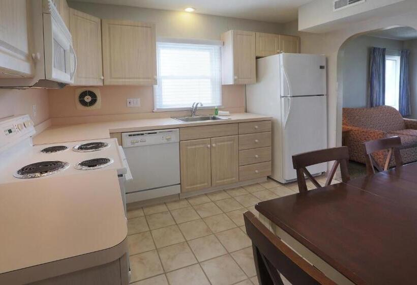 מוטל Biscayne Family Resort