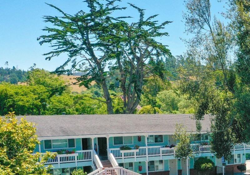 汽车旅馆  Bluebird Inn