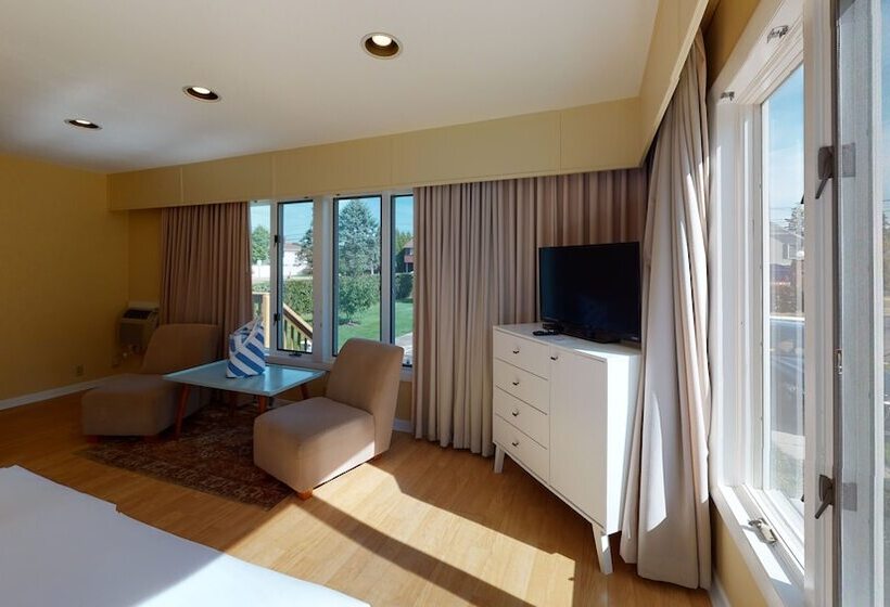 מוטל Breezeway Resort