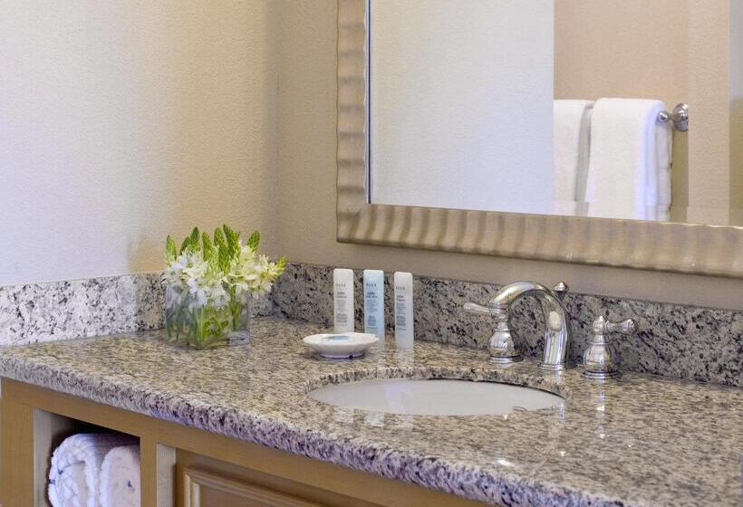 منتجع Sunset Beach Inn