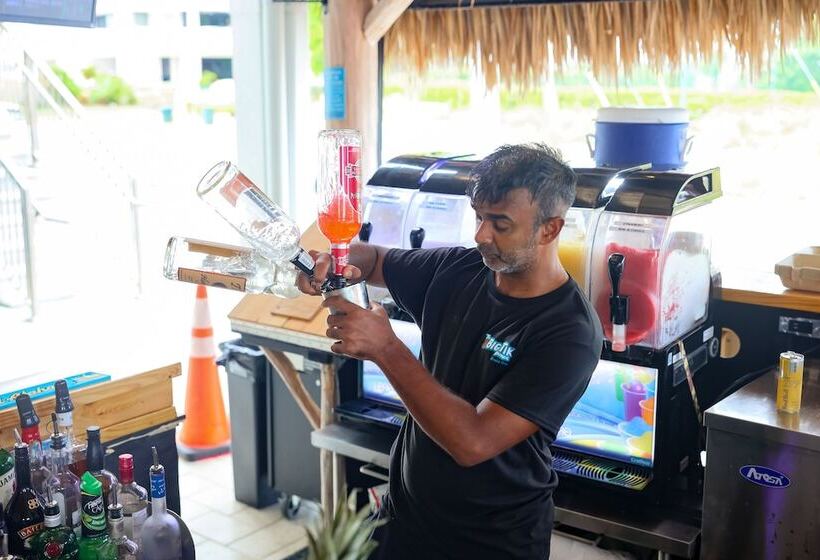 Siesta Key Beach Resort And Suites