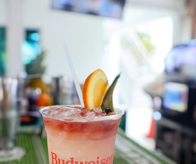 Siesta Key Beach Resort And Suites