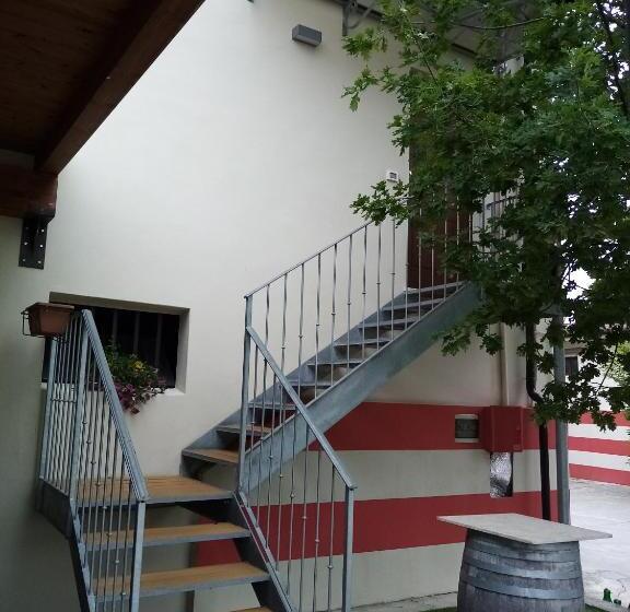 مبيت وإفطار Agriturismo Bosco Longhino