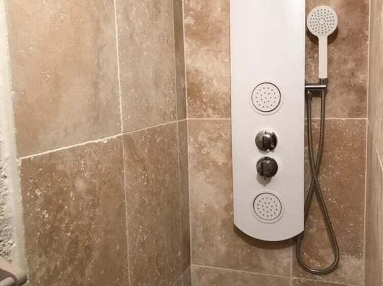 ベッドアンドブレックファースト Domaine Les Bayles   Chambres D Hôtes