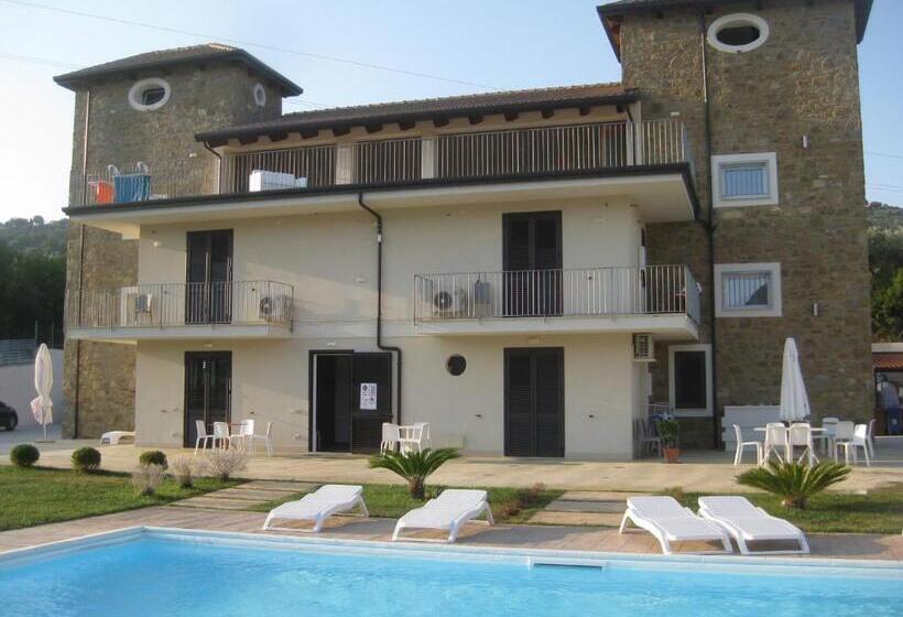 مبيت وإفطار Le Torri Del Cilento
