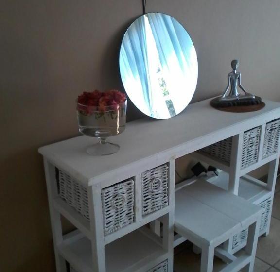 Bed and Breakfast Virgilia Close Guesthouse